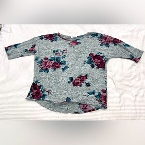Bobbie Brooks Gray and Pink 3/4 Sleeve Sweater with Rose Floral Design